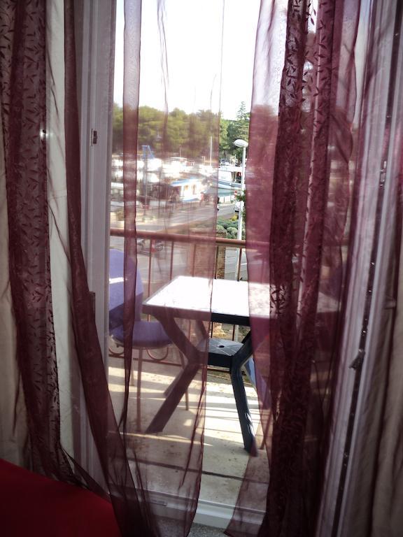 Apartment Mandrac Novigrad Istria Zimmer foto